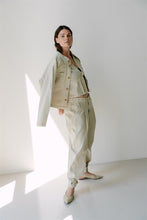 Afbeelding in Gallery-weergave laden, YelenaS6JeansAimee-20260024BeigejeansBeigejeans__2
