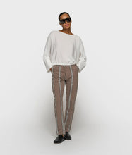 Afbeelding in Gallery-weergave laden, batwingtop20-401-62021002Ecru__2
