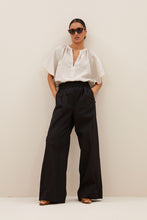 Afbeelding in Gallery-weergave laden, benji poplin pants 25118032 860 Black
