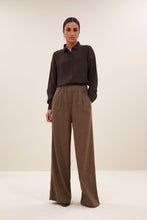 Afbeelding in Gallery-weergave laden, benji tweed pants 25518039 773 latte
