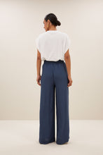 Afbeelding in Gallery-weergave laden, benji viscose pants 25118039 624 opal blue
