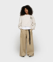 Afbeelding in Gallery-weergave laden, cropped sweater 10 20-801-5203 1306 cleansing kit
