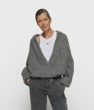 Afbeelding in Gallery-weergave laden, hoodedknitsweater20-614-62034004greymelee__2
