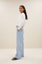 Afbeelding in Gallery-weergave laden, linn blouse 25112036 010 off white
