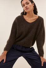 Afbeelding in Gallery-weergave laden, liv pullover 25515016 872 cafe noir

