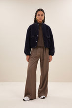 Afbeelding in Gallery-weergave laden, maggie wool jacket 25519010 856 midnight
