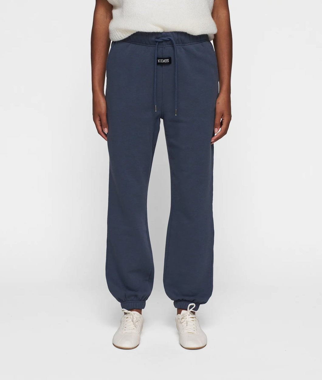 mid jogger 20-016-5201 1202 yale blue