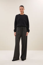 Afbeelding in Gallery-weergave laden, pelleherringbonepants26418035839blackherringbone__1
