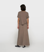 Afbeelding in Gallery-weergave laden, petite tee modal 20-745-5204 1318 moonrock
