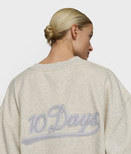 Afbeelding in Gallery-weergave laden, pleatedsweater10DAYS20-818-62034000softwhitemelee__2
