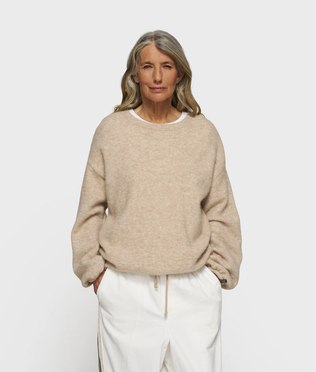 soft round neck sweater knit 20-605-5203 1130 earth