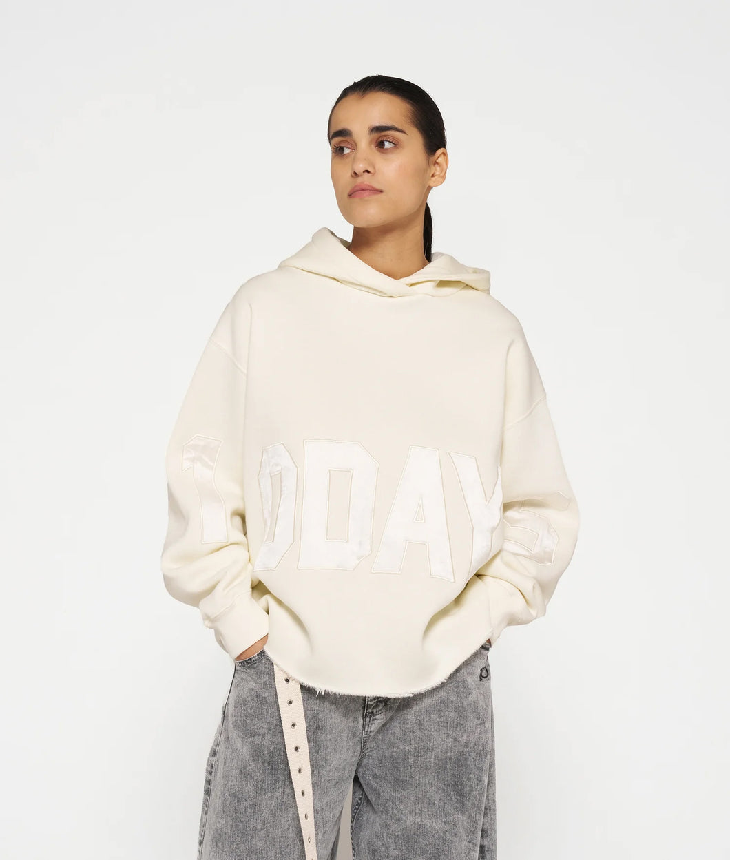statement logo hoodie 20-805-4204 1287 light natural