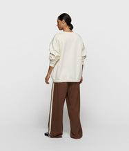 Afbeelding in Gallery-weergave laden, statementsweater20-806-62011324pearl__2
