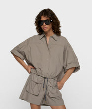 Afbeelding in Gallery-weergave laden, widecrinklejacket20-503-62031160fog__1
