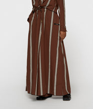 Afbeelding in Gallery-weergave laden, widelegpantsstripes20-034-62021326deepbrown__1
