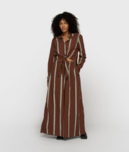 Afbeelding in Gallery-weergave laden, widelegpantsstripes20-034-62021326deepbrown__3
